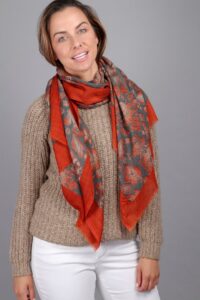 scarf saachistyle